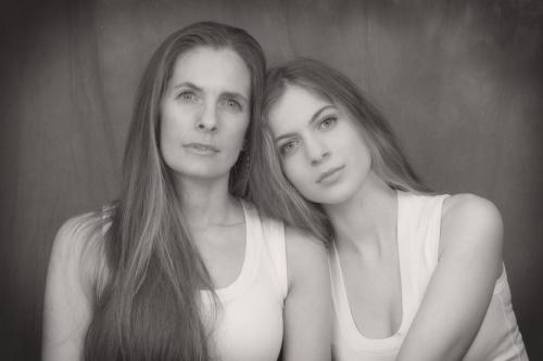 Mother/Daughter